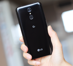 LG Q7