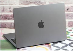 Macbook Air M2 13 like new