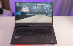 ASUS ROG Strix G17 G713RM