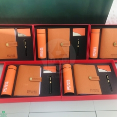 Bộ Giftset Doanh Nghiệp 4 Sản Phẩm (Sổ Tay, Bút Ký, Bình Giữ Nhiệt, Hộp Name Card)