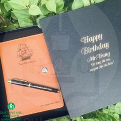 Bộ Quà Tặng Sổ Tay Và Bút Ký Khắc Theo Yêu Cầu – Món Quà Sang Trọng Và Ý Nghĩa Từ H&U