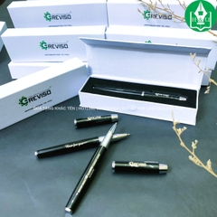 Bút Ký Parker Và Hộp Đựng In Logo  – Món Quà Tặng Doanh Nghiệp Sang Trọng Và Đẳng Cấp