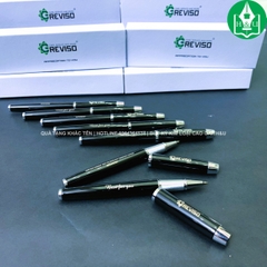 Bút Ký Parker Và Hộp Đựng In Logo  – Món Quà Tặng Doanh Nghiệp Sang Trọng Và Đẳng Cấp