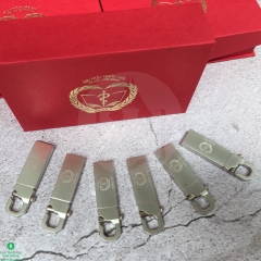 Quà Tặng USB Kim Loại Kèm Hộp Đựng – Gia Công Logo Theo Đơn Đặt Hàng