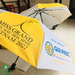 Dù Cầm Tay Cán Thẳng Khung kèo Poly In Logo – Giải Pháp Quảng Bá Thương Hiệu Hiệu Quả