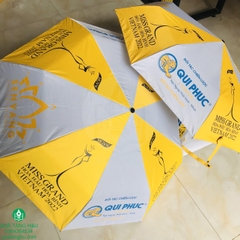 Dù Cầm Tay Cán Thẳng Khung kèo Poly In Logo – Giải Pháp Quảng Bá Thương Hiệu Hiệu Quả