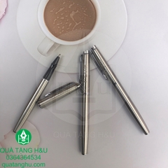 Khắc Logo Lên Bút Kim Loại -  Giải Pháp Quà Tặng Cao Cấp Của H&U