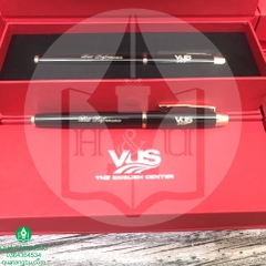 Quà Tặng Bút Ký Parker Khắc Logo - Khách hàng VUS