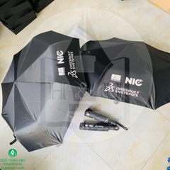 Sản Xuất Dù Cầm Tay Xếp Gọn Tự Động In Logo - Khách hàng NIC