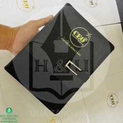 Sổ Da Bìa Còng Kết Hợp Với Hộp Đựng Có Gia Công Logo Làm Quà Tặng
