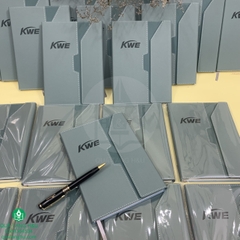 Sổ Da PU Cao Cấp Dán Gáy Mix Da A5 Dập Logo - Sự Lựa Chọn Hoàn Hảo Cho Doanh Nghiệp