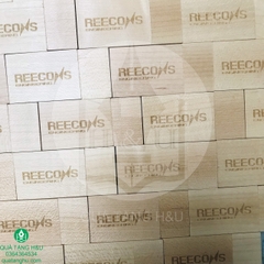USB Gỗ Khắc Laser Logo - Quà Tặng Hội Nghị REECONS