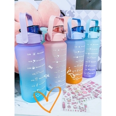 Bình Đựng Nước 2L Dễ Thương Có Vạch Báo Giờ Uống Nước