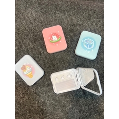 Gương Kèm Lược Mini Gấp Gọn
