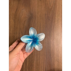 Kẹp Tóc Hoa Sứ 8cm Nhiều Màu Sắc Thích Hợp Đễ Đi Biển