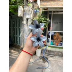 Kẹp Tóc Hoa Sứ 8cm Kẹp Tóc Càng Cua Kẹp Tóc Đi Biển Nhiều Màu Sắc Rực Rỡ Dành Cho Bạn Gái