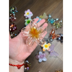 Kẹp Tóc Hoa Sứ 8cm Kẹp Tóc Càng Cua Kẹp Tóc Đi Biển Nhiều Màu Sắc Rực Rỡ Dành Cho Bạn Gái