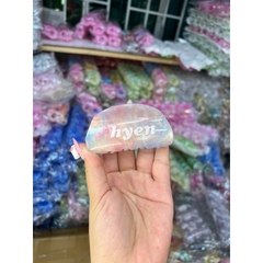 Kẹp Custom Đính Chữ Theo Tên Tặng Kèm 1 Charm Nơ Cực Xinh Xắn Thích Hợp Làm Quà Tặng Cho Bạn Gái