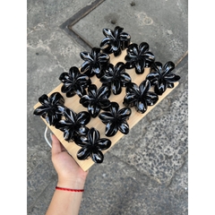 Kẹp Tóc Hoa Sứ 8cm Dành Cho Bạn Gái Thích Hợp Đễ Đi Biển Tặng Quà