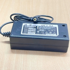 Adapter 19V 3.16A 60W DS1900316 MSIP-REM-DXI-DS72 Connector Tip Size 5.5mm x 2.1mm