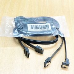 Bộ Dây Cáp Kết Nối Ổ Cứng SATA III 6BG/s GIGABYTE 12CF1-2SAT1B-0 1R