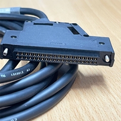 Cáp Điều Khiển YASKAWA JEPMC-W5410-20 (DI) Cable A6CON1 AMP 40 Pin Female to Slipter Y 2 IDC AT 20H 20 Pin Female Dài 2M For Servo Driver PLC Motinon Control Modules