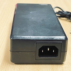 Adapter 19V 6.32 HKA12019063-7A Jack DC Connector Tip Size 2-Hole Plug