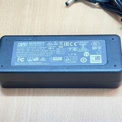 Adapter 19V 4.74A 90W APD DA-90J19 Connector Size 5.5mm x 2.5mm