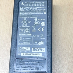 Adapter DELTA 19V 3.42A ADP-65JHBB Connector DC Size Tip 5.5mm x 1.7mm  90 Degree For Laptops, Smartphones, Tablets