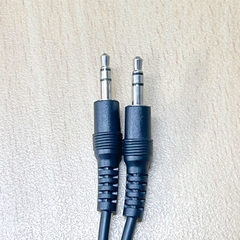Cáp âm thanh Audio 3.5mm to 3.5mm Male to Male Dài 2M