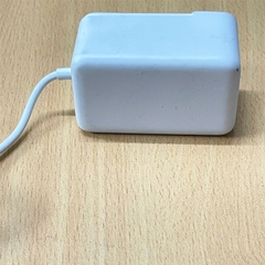 Chuyển nguồn 12V 1.25A 15W Chân cắm 4.0mm x 1.7mm