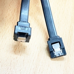 Bộ Dây Cáp Kết Nối Ổ Cứng SATA III 6BG/s GIGABYTE 12CF1-2SAT1B-0 1R