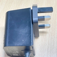 Adapter 5V 2.5A 12.5W E013-1A050250D5 Connector Size 3.5mm x 1.35mm For Ring Stick Up Cam Battery