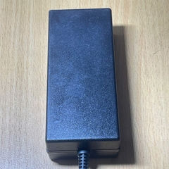 Adapter  24V 2.5A Shenzhen WT2402500 chân cắm DC size 5.5mm x 2.1mm For Mikro Tik Routers and Wireless