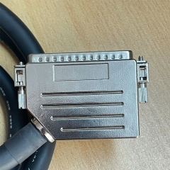 Cáp SCSI D-Sub DB37 Pin Male to Male Dài 1.5M Shielded Black OD 13mm with 45 Degree Metallized Niken