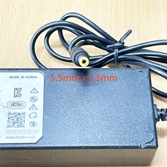 Adapter LOADUS 12V 5A CEDC-65-6012 DC Size Tip 5.5mm x 2.5mm Hàng đã qua sử dụng.