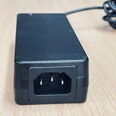 Adapter 48V 1.25A 60W MEAN WELL GST60A48-P1J Jack DC Connector Tip Size  5.5mm x 2.1mm Plug