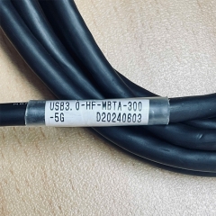 Cáp USB 3.0 Type A to Micro B Đầu Bắt Vít Screw Locking Cable USB3.0-HF-MBTA-300-5G Dài 3M Hàng Original Tháo Thiết Bị