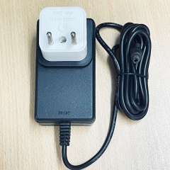 Adapter 18V 2.5A HON-KWANG HK-X345-A18 UK Plug Connector Size 5.5mm x 2.5mm