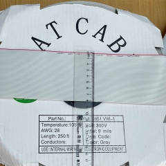 Cáp 64 Pin IDC Flat Ribbon Cable 1.27mm Pitch 28AWG 9 Mils 64 Way Unscreened 81.3mm Width 28AWG 300V Dài 75M 250ft