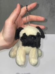 Thú nhồi bông Hanging Pug