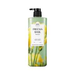 Sữa tắm Happy Bath 760g - Freesia basil (Hoa lan)