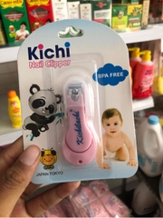 Cắt bấm móng tay cho bé Kichilachi