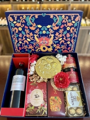 Hộp quà Tết đong đầy SN01