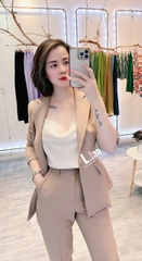 Vest nâu 3 chi tiết