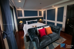 Le Theatre Cruise