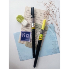 Bút lông Kuretake Zig Cartoonist Brush Pen   (No.22/ No.24)
