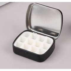 Hộp thiếc mini nhỏ Trắng Đen hoạ tiết đựng pan màu đựng đồ đa năng