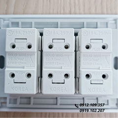 Công Tắc Điện Âm Tường 3 Nút Nhấn Hàn Quốc Dosel DLW2108