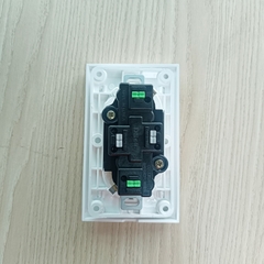 Ổ Cắm Điện Âm Tường 1 Lỗ Hàn Quốc Dosel DC2217